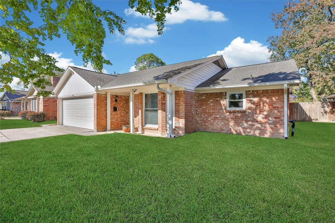 Photo of 6234 Leaf Arbor Drive