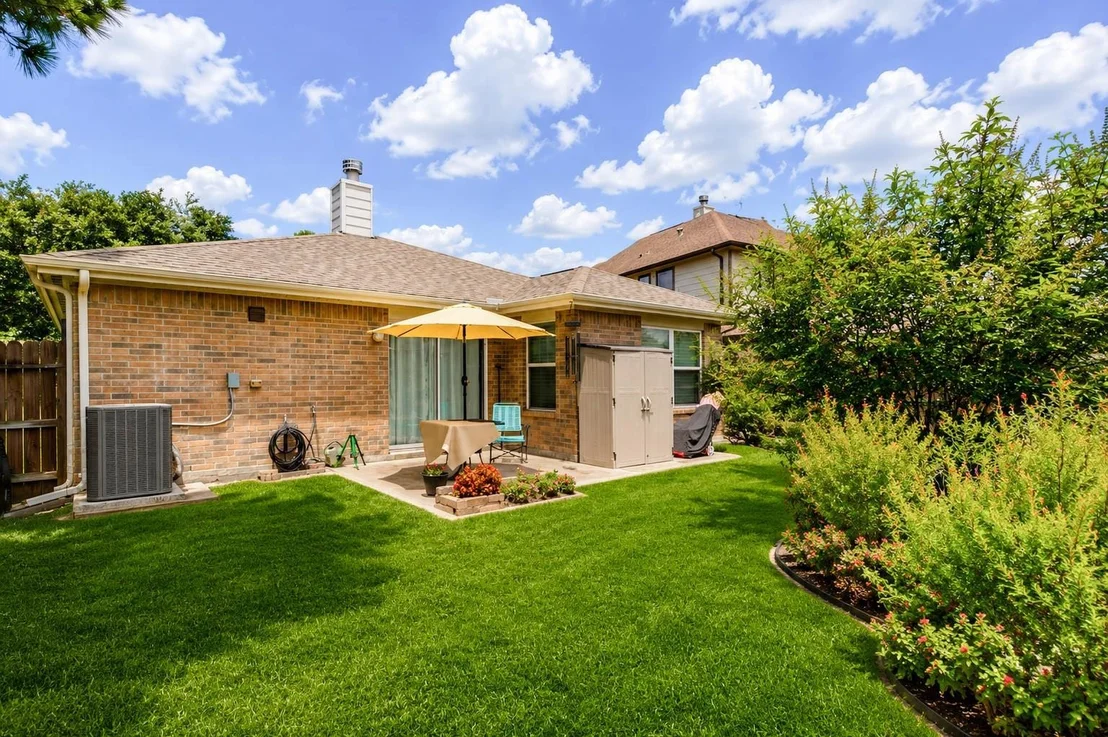 Photo of 15214 Thistle Rock Lane