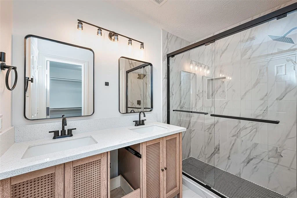 Photo of 23490 Flower Ridge Lane