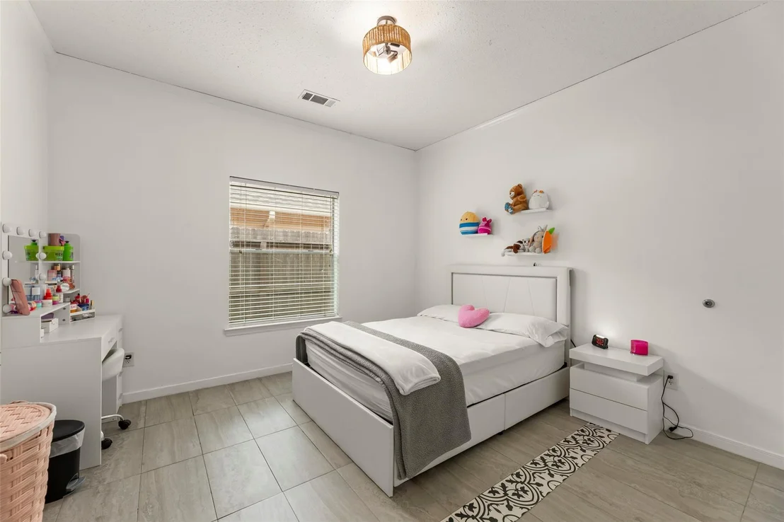 Photo of 1519 Brook Grove Drive
