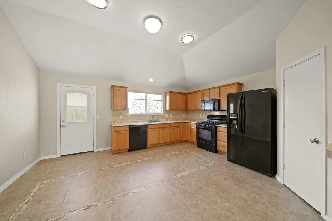 Photo of 2715 Silk Tree Lane