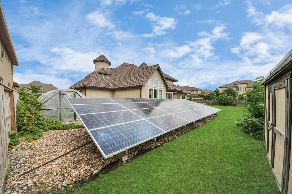 Photo of 18111 Dockside Landing Drive