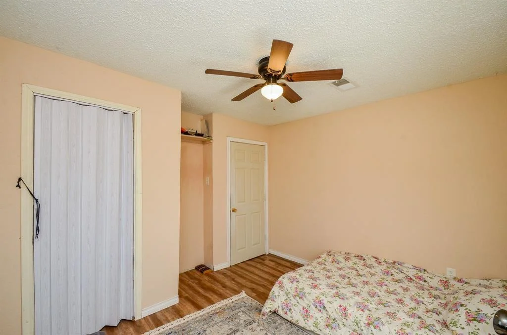 Photo of 18824 Deer Glen Drive