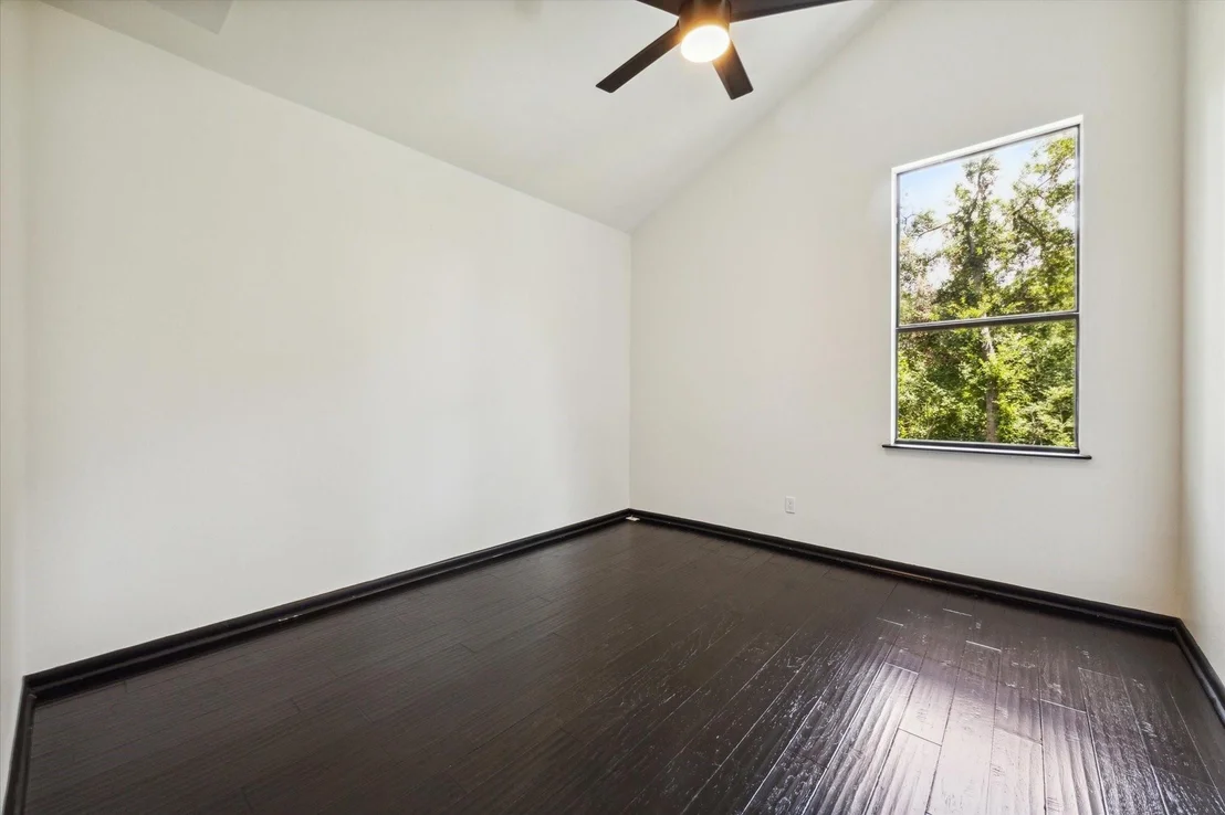 Photo of 11818 Deep Woods Drive