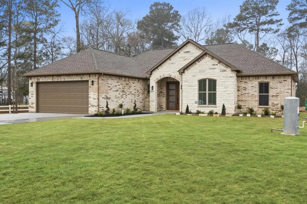 Photo of 17022 Lexington Dr