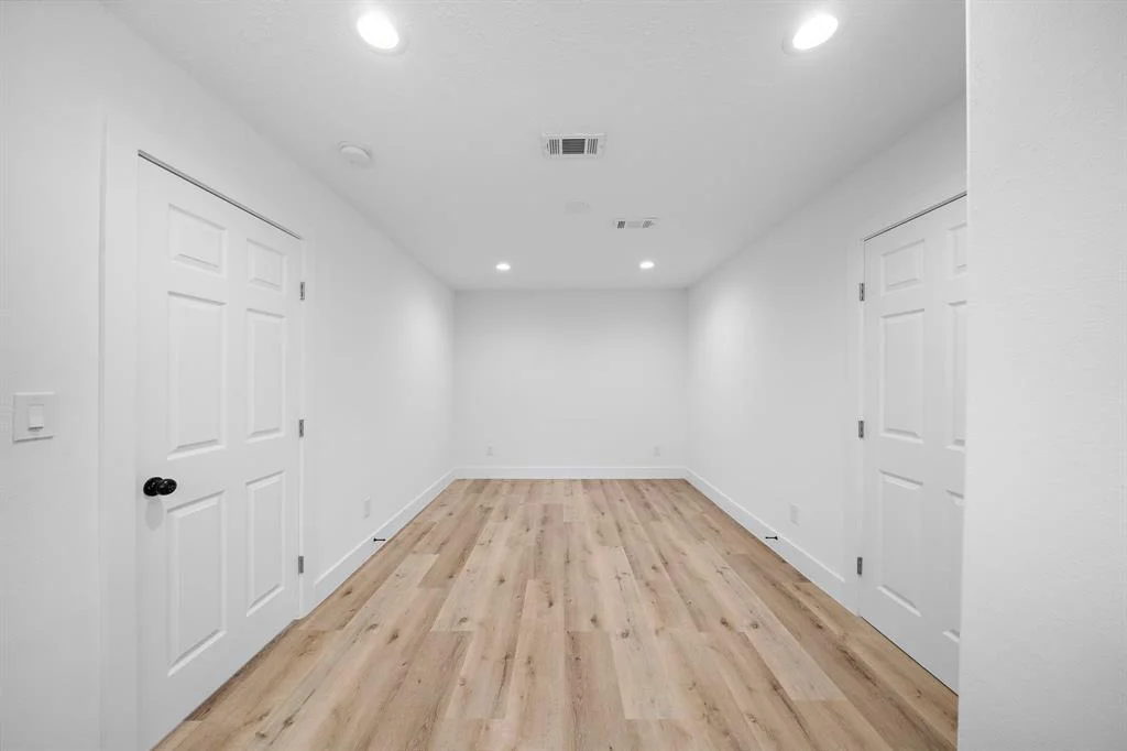 Photo of 4102 Levonshire Drive