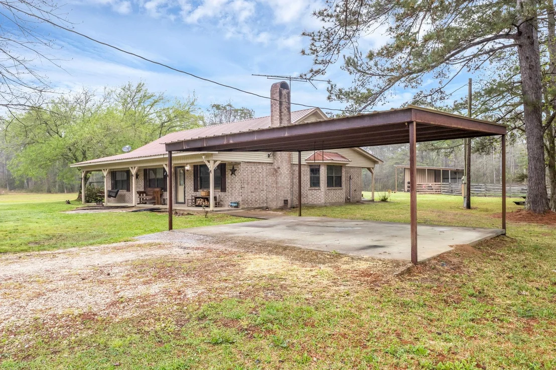 Photo of 498 County Road 459