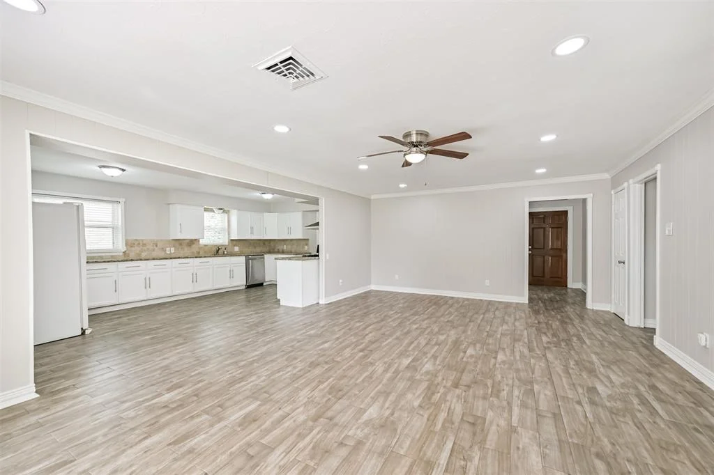 Photo of 4741 Benning Drive