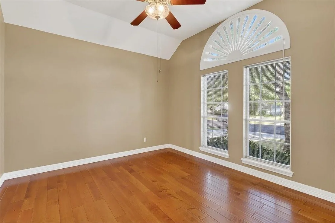 Photo of 8114 Etienne Drive