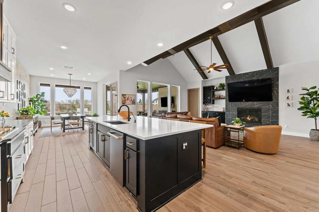 Photo of 9502 Lakeside Arbor
