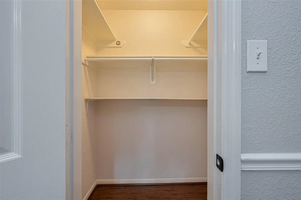 Photo of 31 Shimmer Pond Place