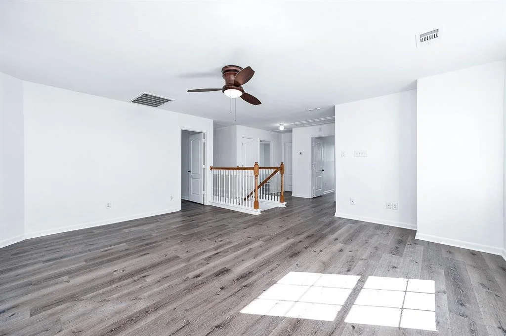 Photo of 11411 Log Cabin Lane