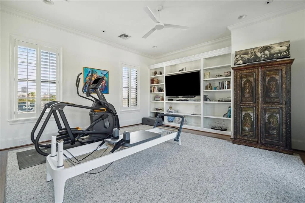 Photo of 1747 Sunset Boulevard