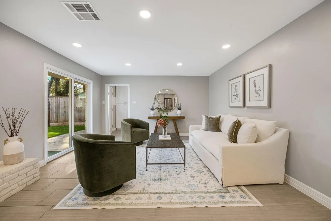 Photo of 10207 Oakpoint Drive