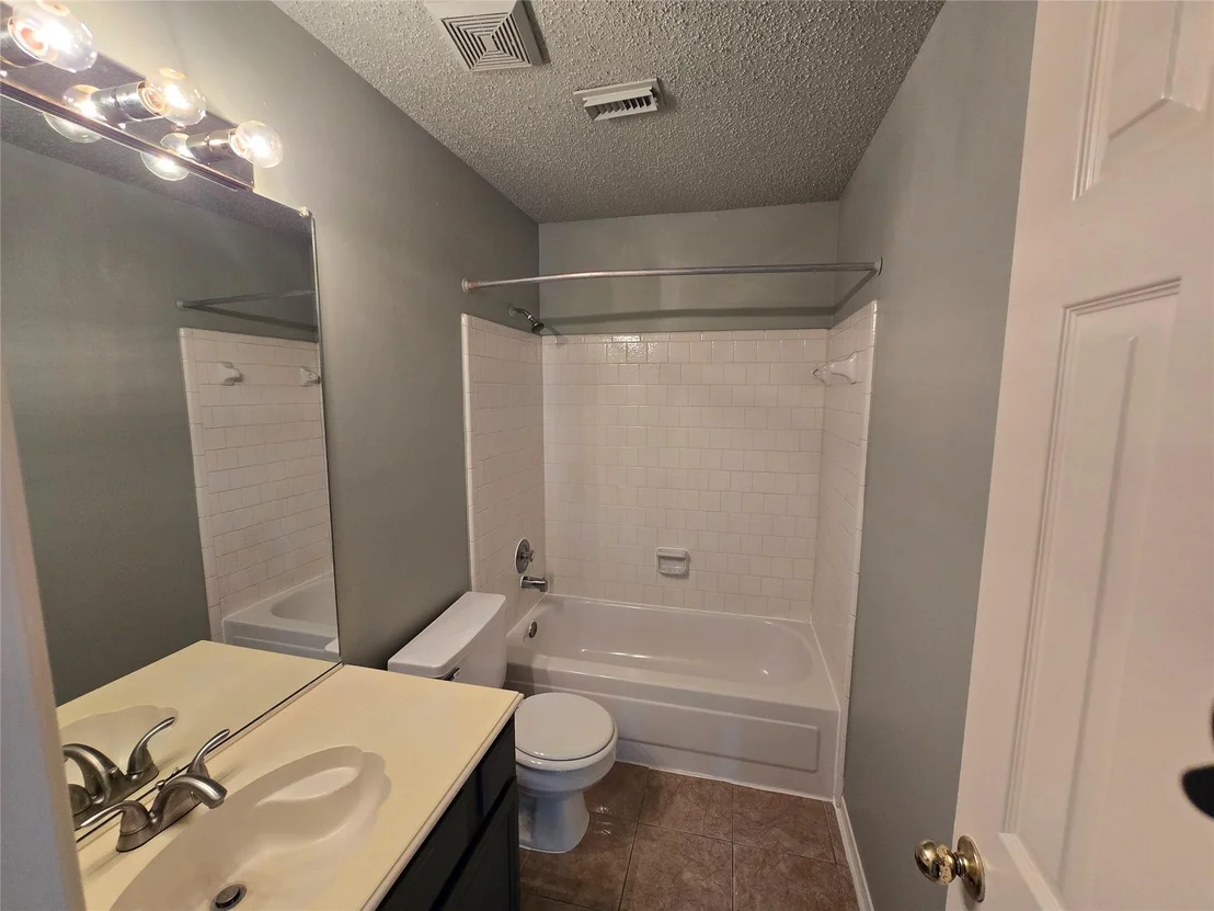 Photo of 1703 Clear Valley Drive