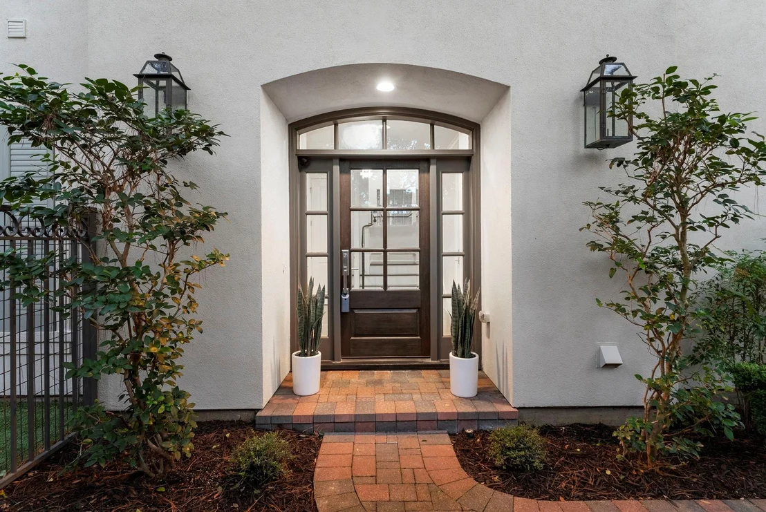 Photo of 130 Gateway Park Place