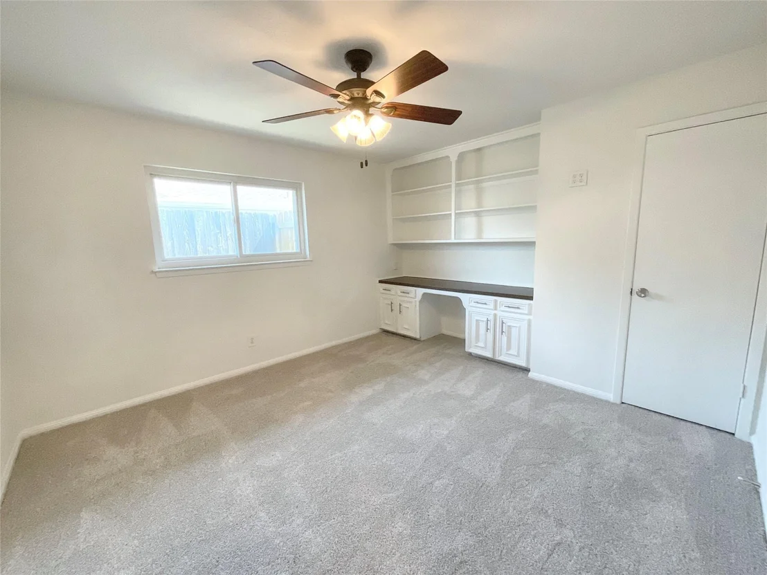 Photo of 2502 Lufkin Lane