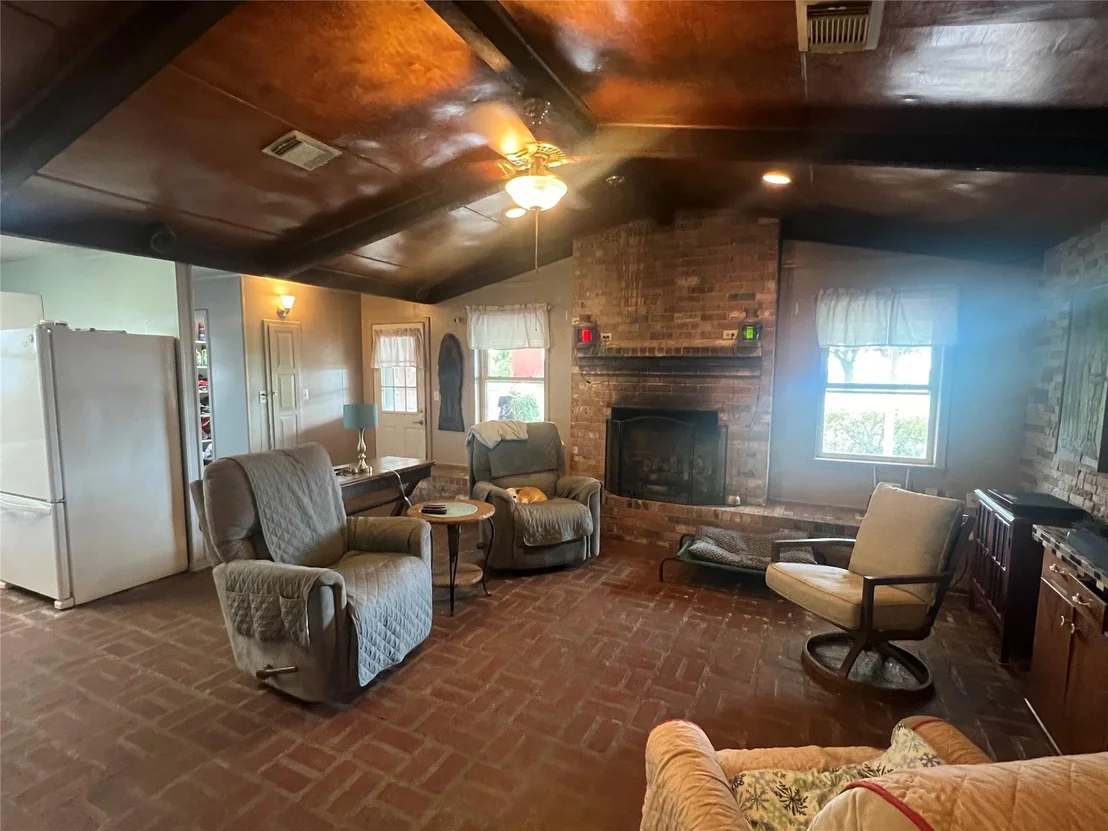 Photo of 2144 Wendt Road