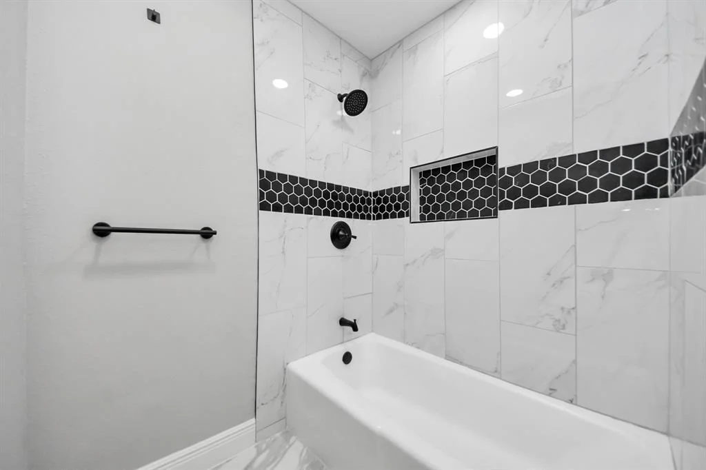 Photo of 7622 Parker Road