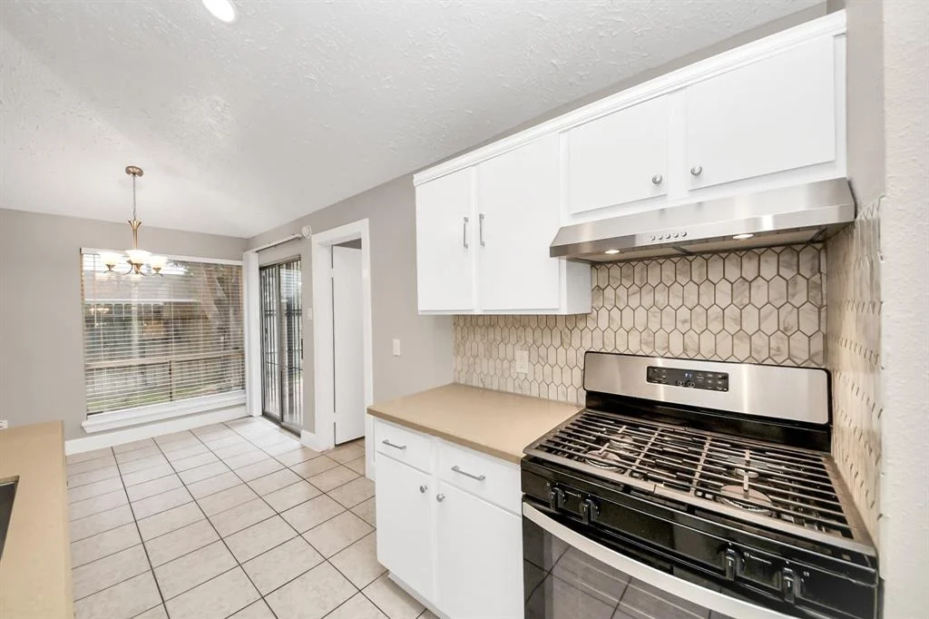 Photo of 10046 Rosbrook Drive