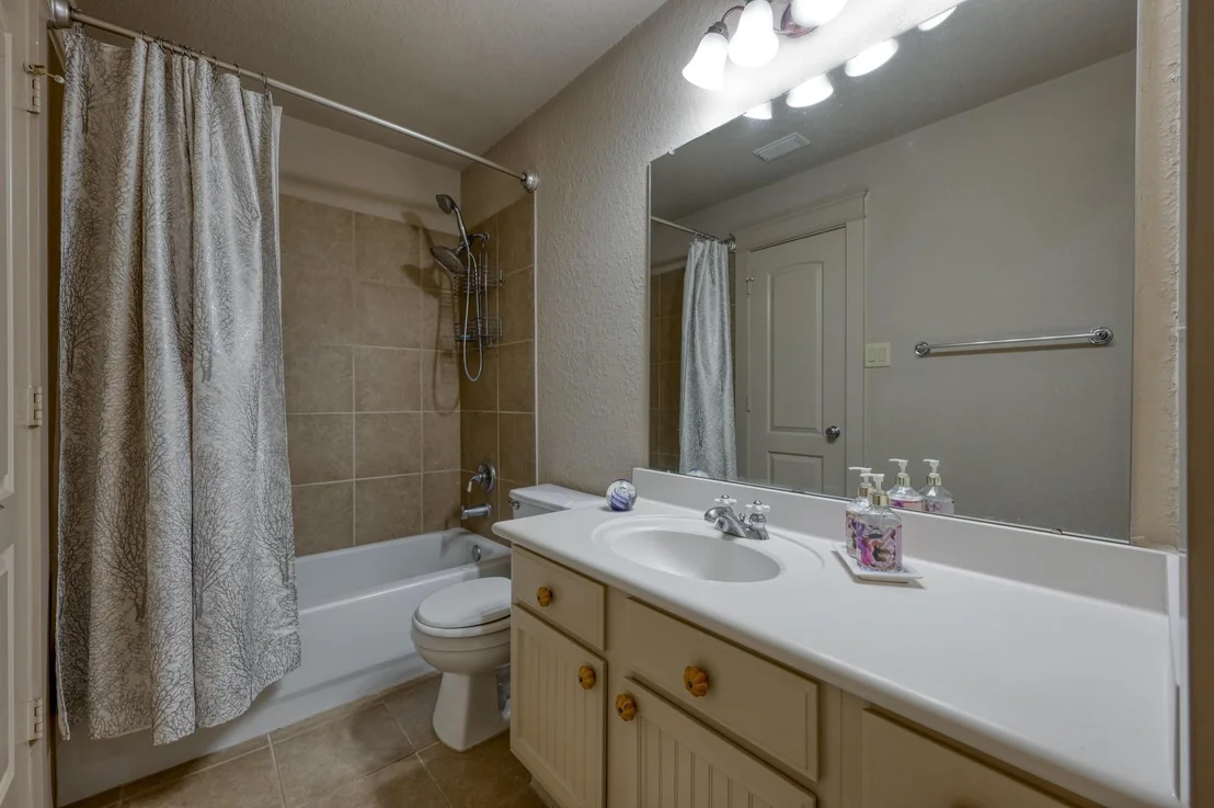 Photo of 74 Tapestry Park Circle