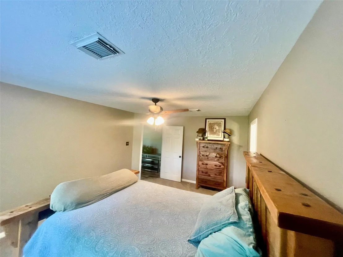 Photo of 4335 Harvey Road