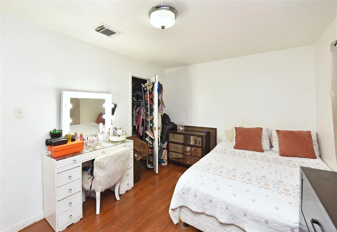 Photo of 10119 Hannon Drive