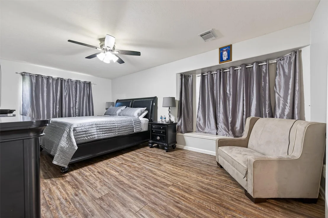 Photo of 903 Red Alder Circle