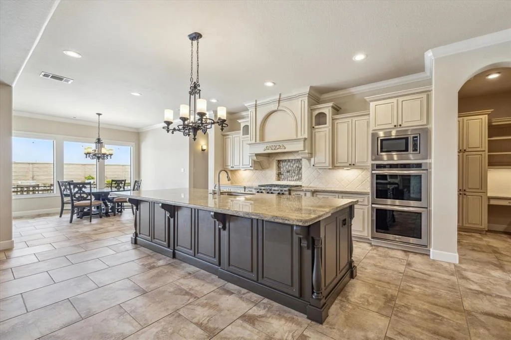 Photo of 1808 Eagle Creek Drive