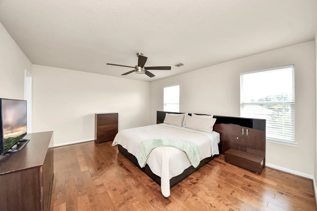 Photo of 21546 Oak Park Trails Drive