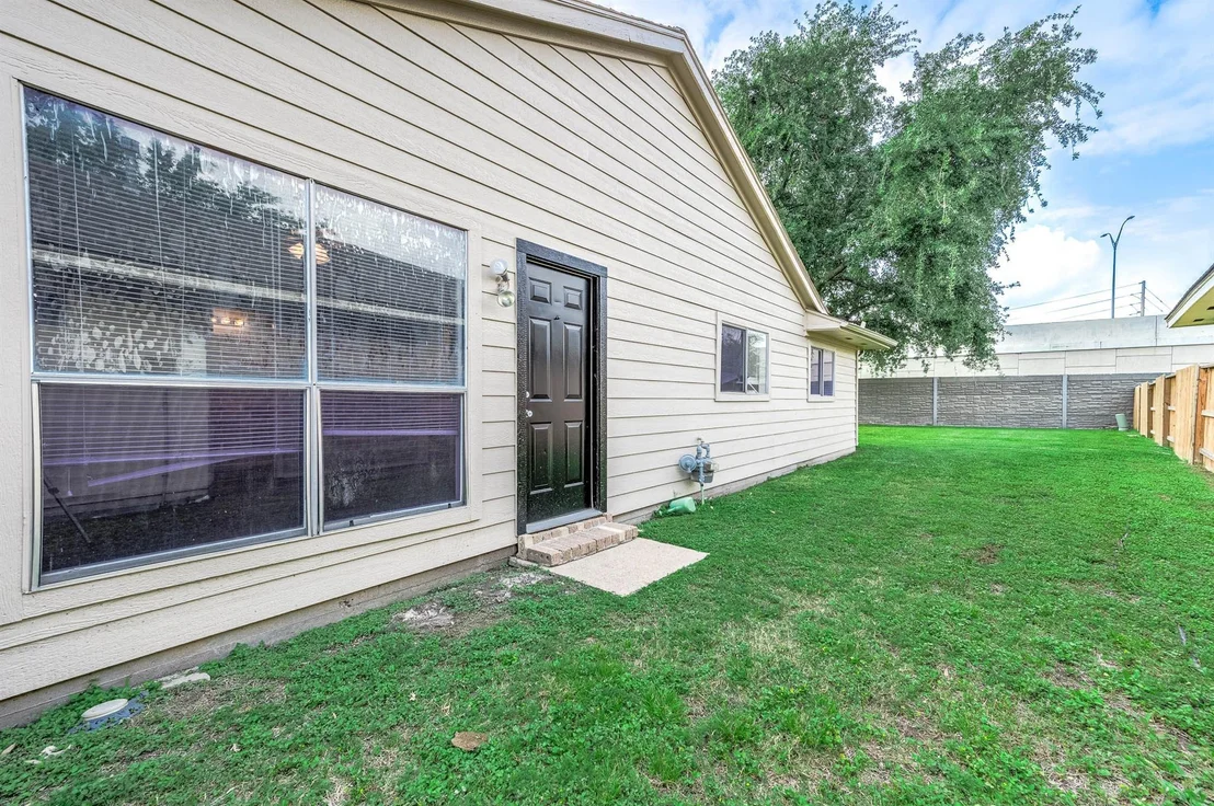 Photo of 16230 Rancho Blanco Drive