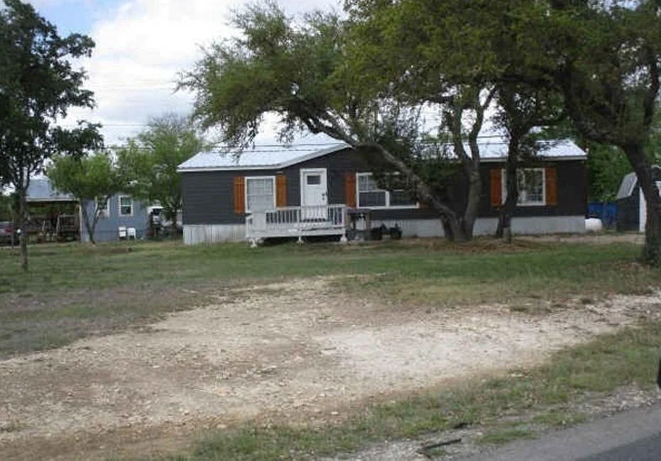 Photo of 105 Oak Ridge Drive