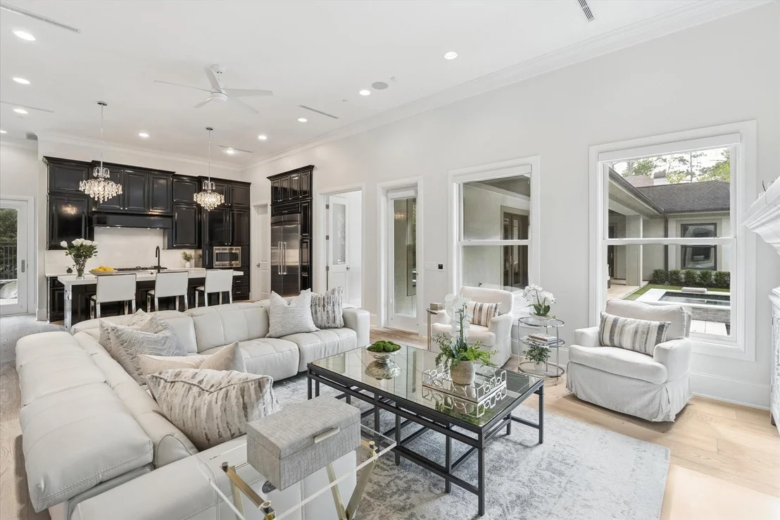 Photo of 711 Timber Hill Drive