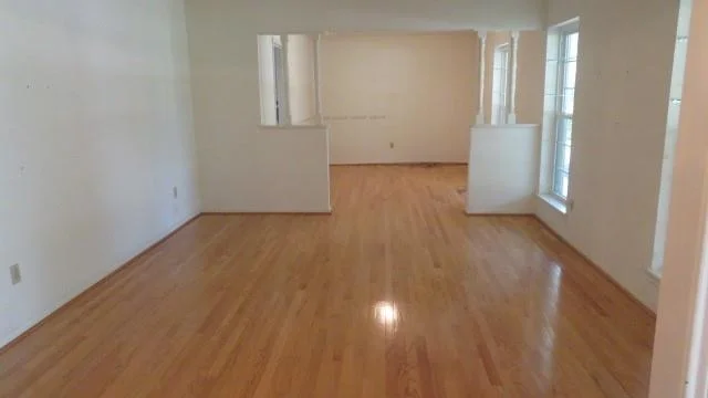 Photo of 831 Baronridge Drive