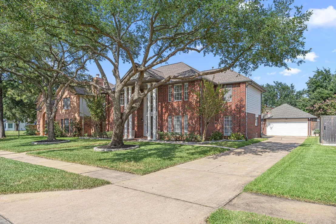 Photo of 10214 Hedge Way Drive