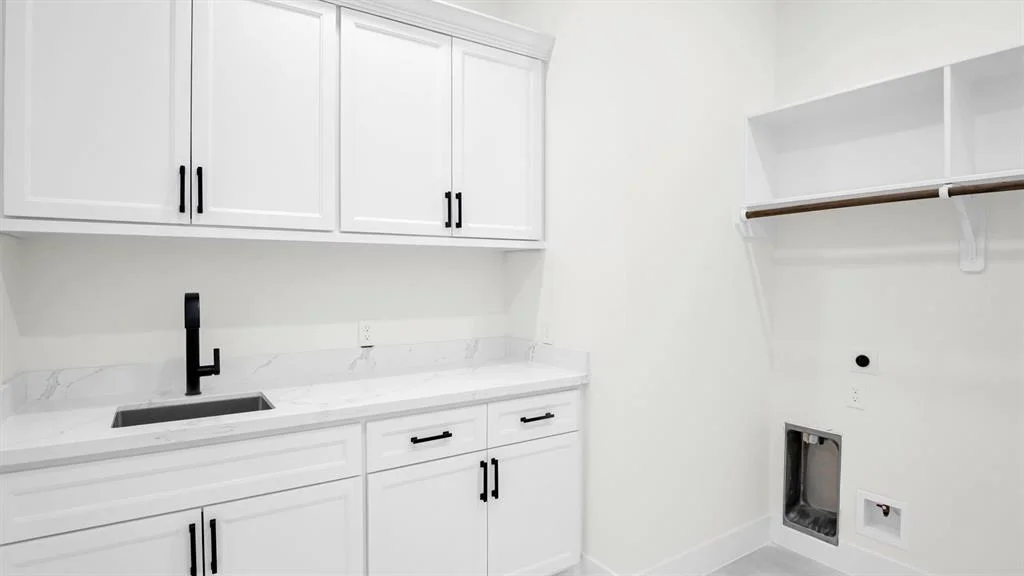 Photo of 212 Blue Hill Drive