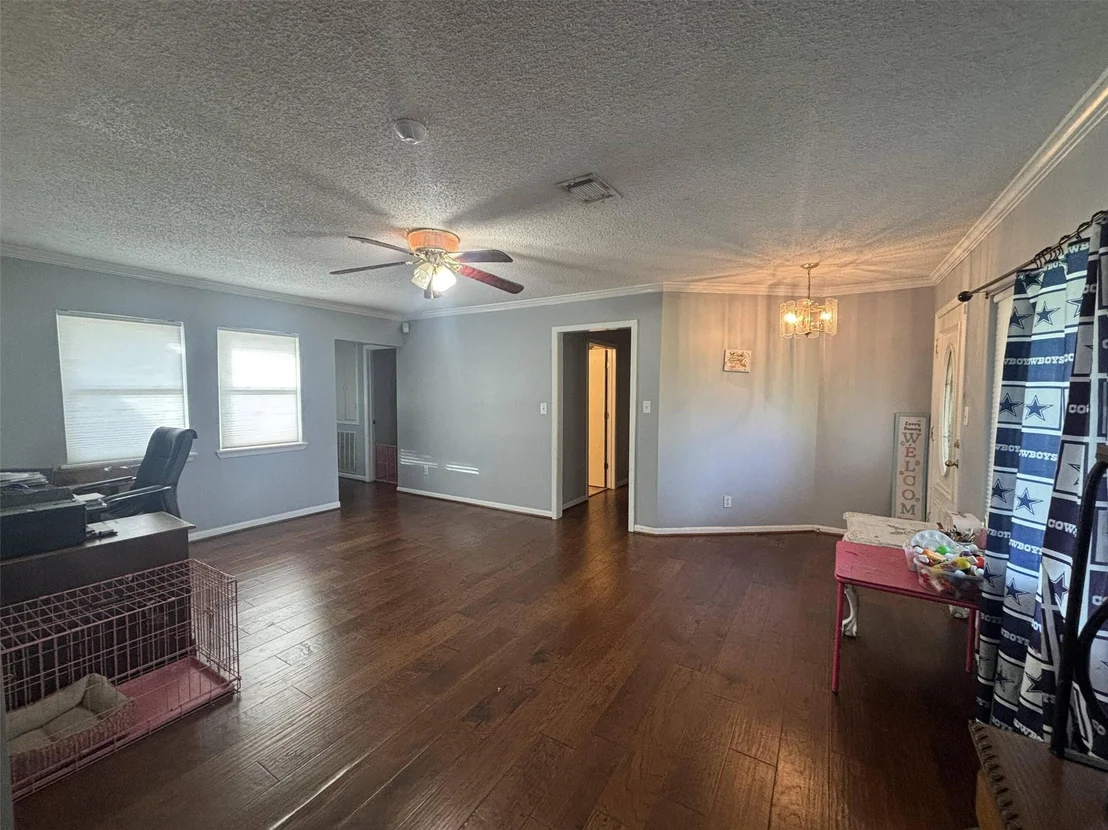 Photo of 7490 Highway 146 N