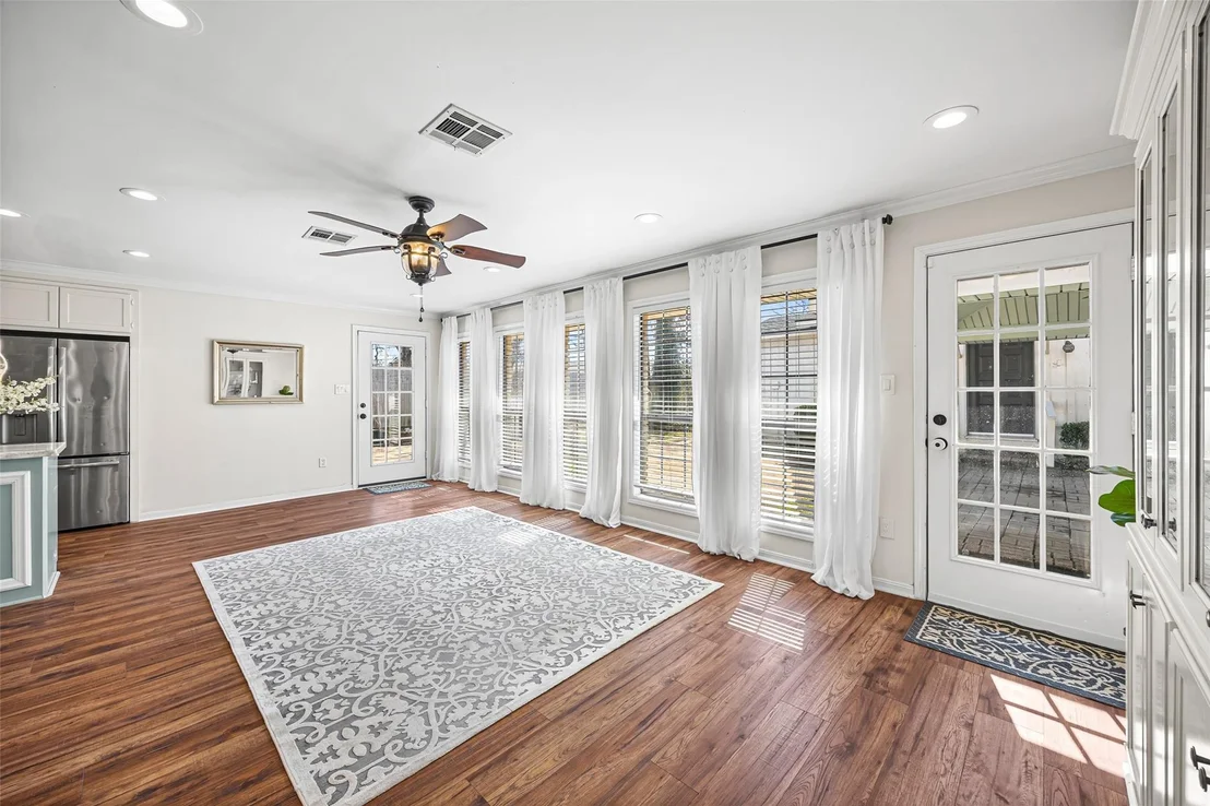 Photo of 4513 Libbey Lane