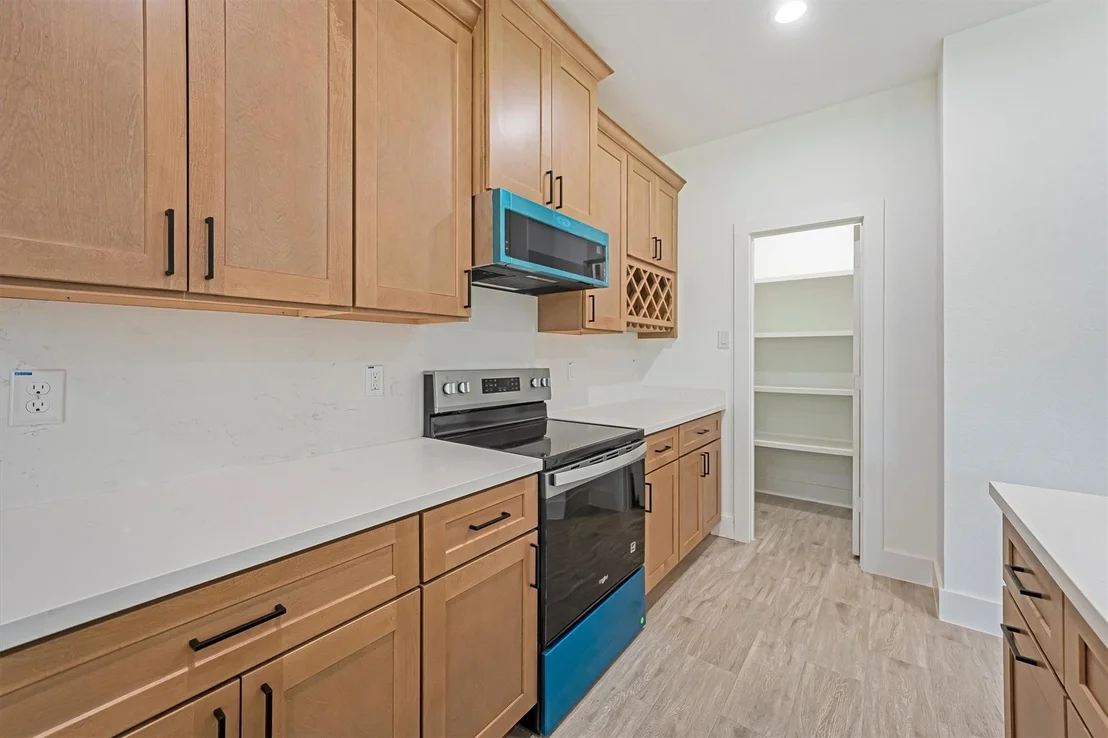 Photo of 10510 Twin Circles Dr