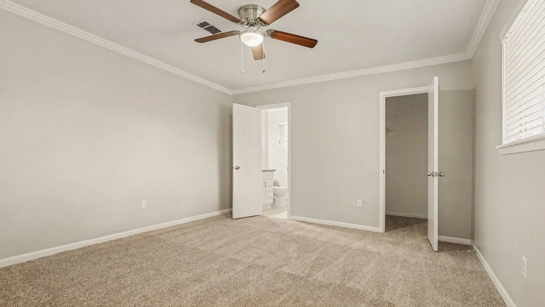 Photo of 2329 Pickerton Drive