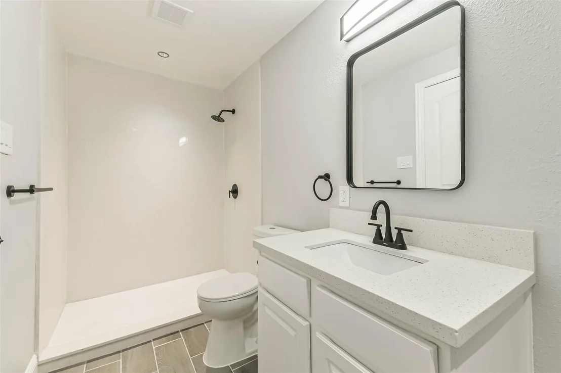 Photo of 8711 Othello Street