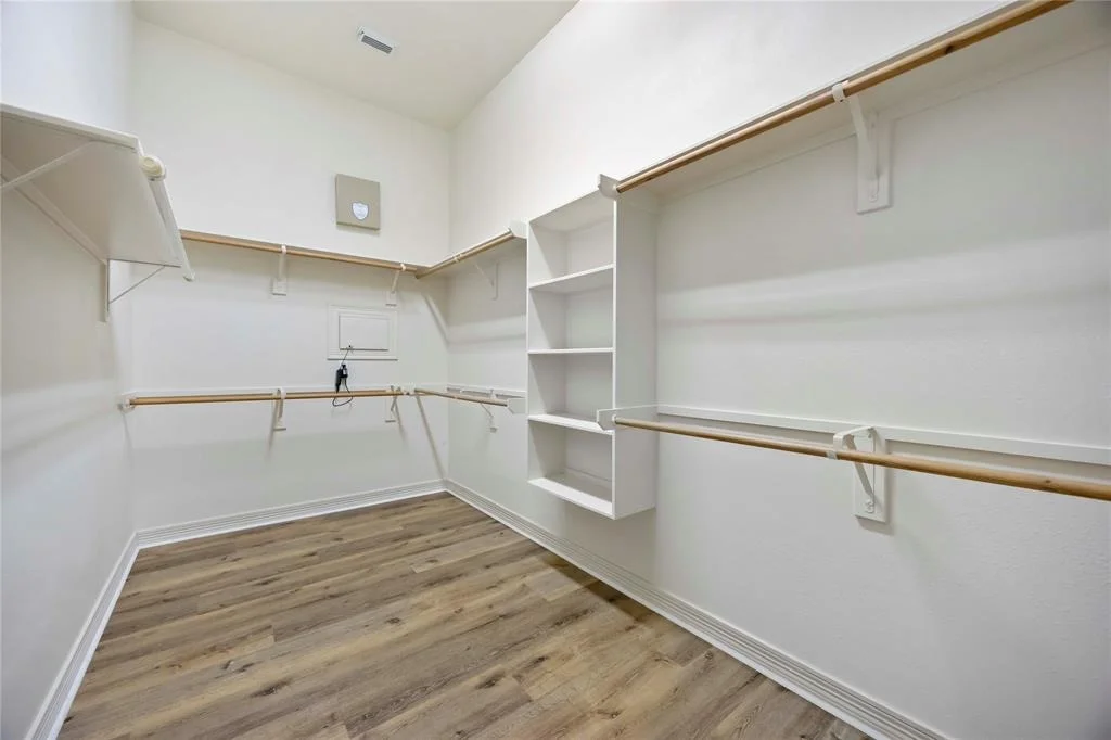 Photo of 384 Dover Lane