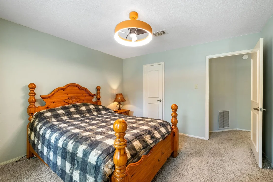 Photo of 6719 Ashmore Drive