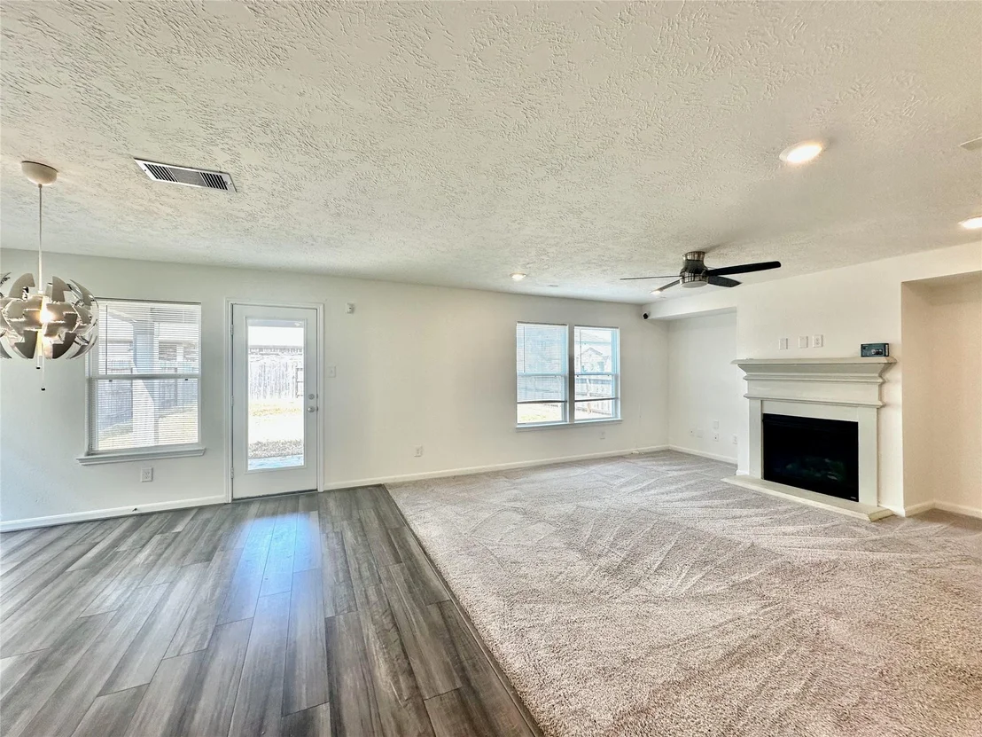 Photo of 5510 Eagle Sky Boulevard