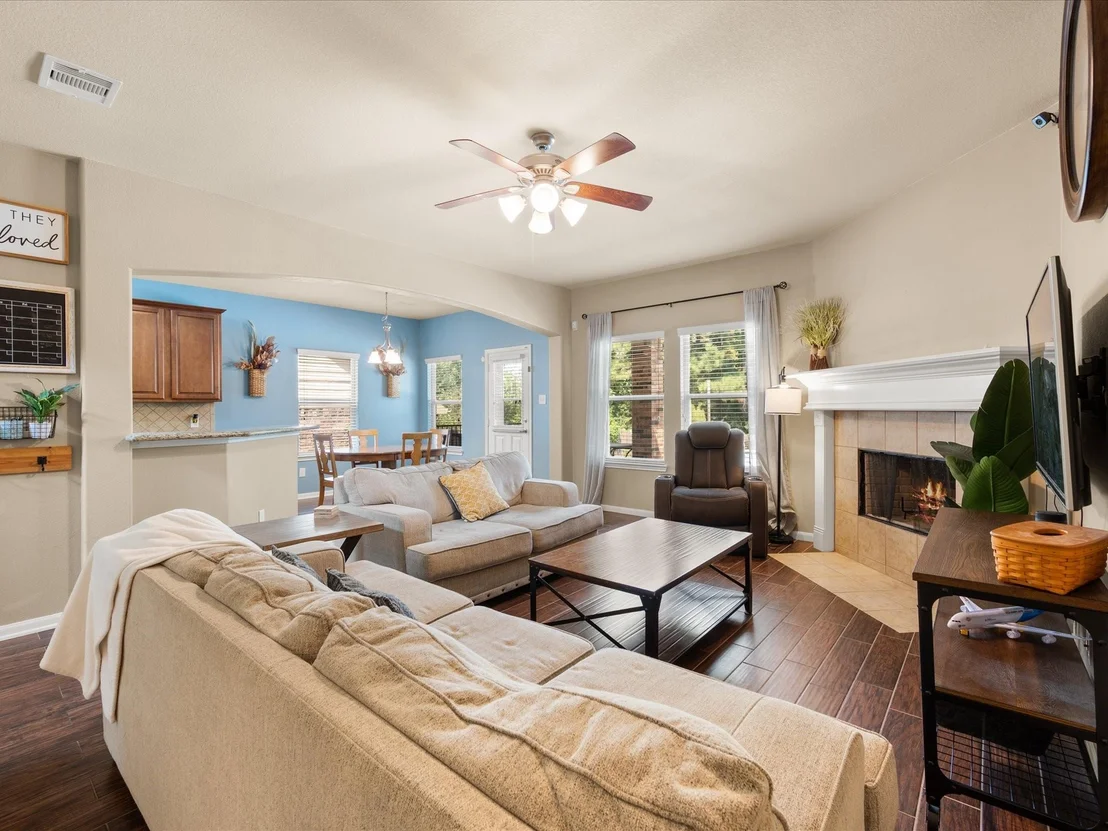 Photo of 1726 Park Oak Drive