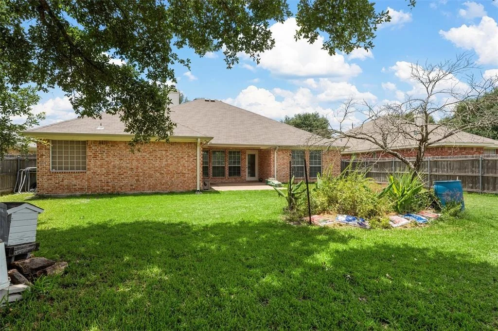 Photo of 2716 Cherokee Lane