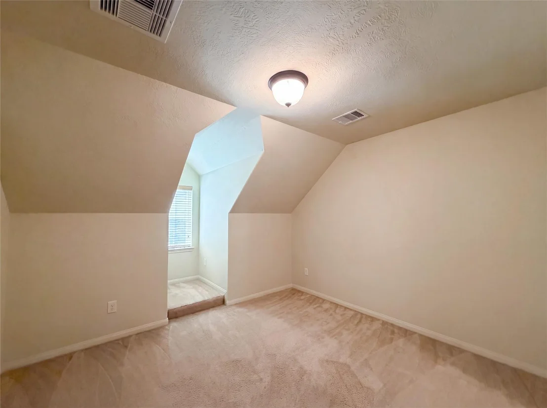 Photo of 4710 Autumn Pine Lane
