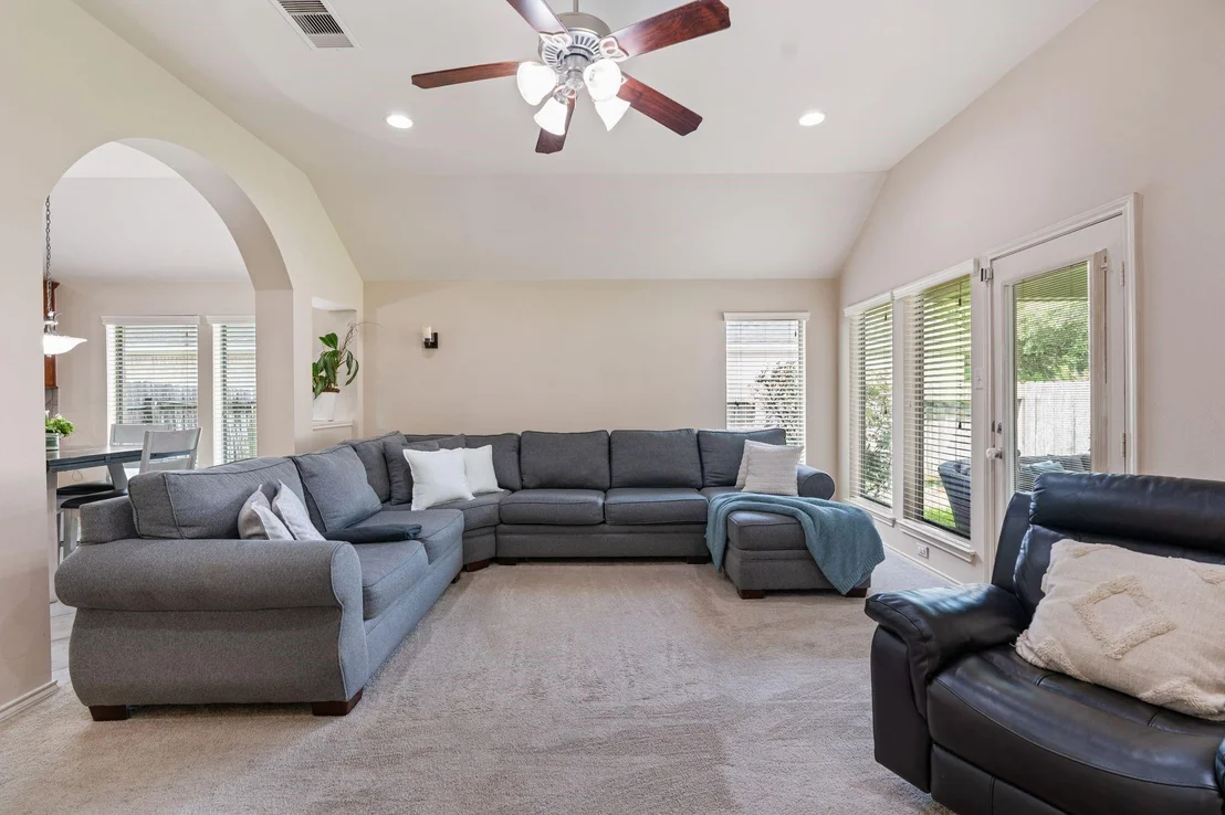 Photo of 2606 Silverton Bend