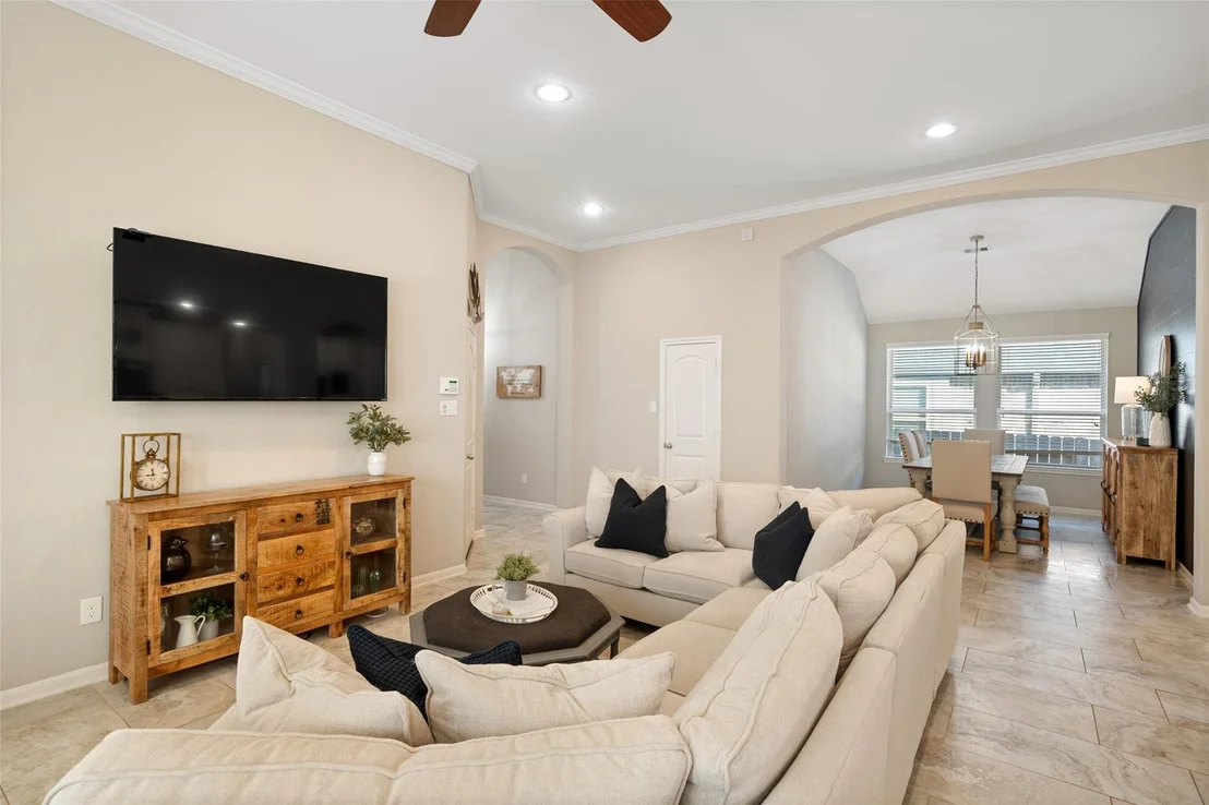 Photo of 275 Capriccio Lane