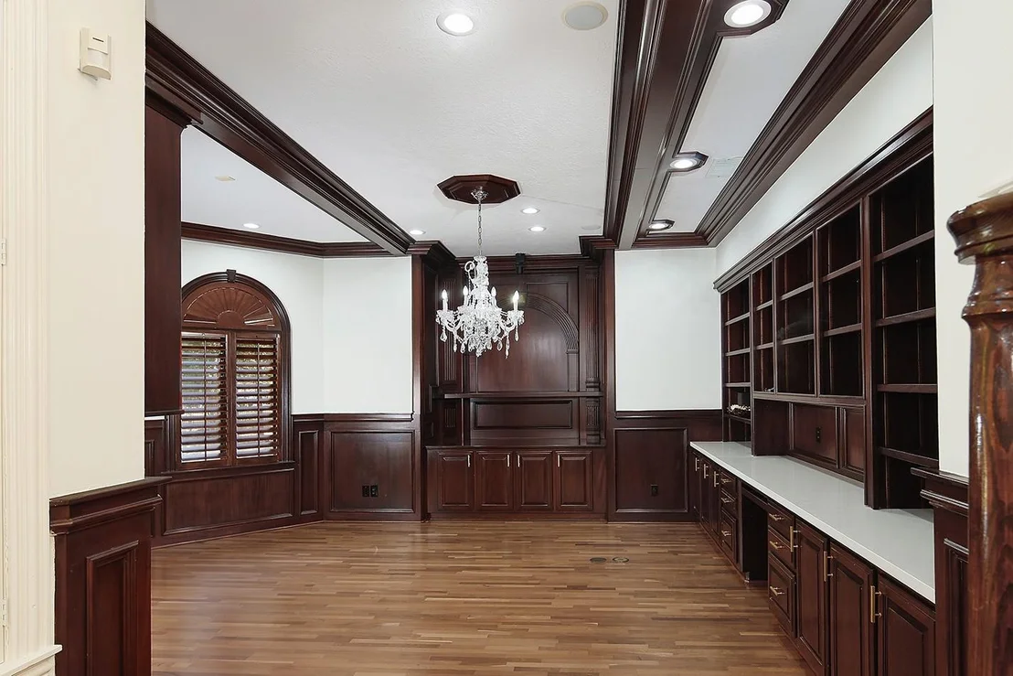 Photo of 23508 Twin Oaks Drive